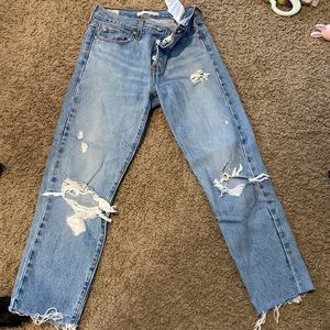 Wedgie levi like new size 24